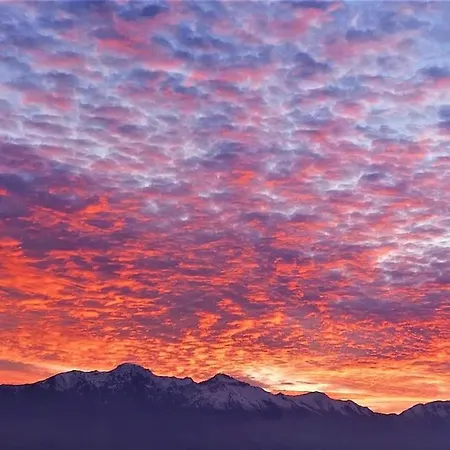 Characteristic Restored With 360 Degree Views * Montefino