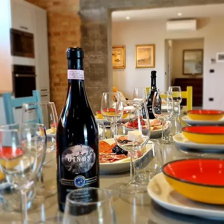 Characteristic Restored With 360 Degree Views Vakantiehuis