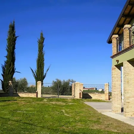 Characteristic Restored With 360 Degree Views *