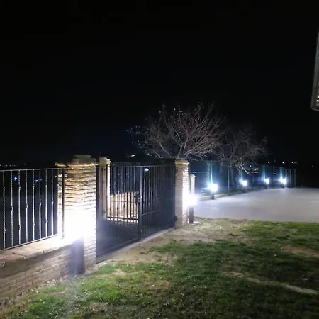 Vakantiehuis Characteristic Restored With 360 Degree Views *