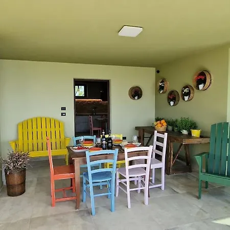 Characteristic Restored With 360 Degree Views Vakantiehuis *