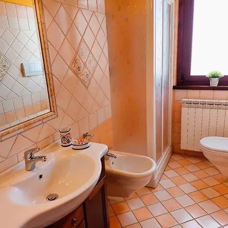 Vakantiehuis Characteristic Restored With 360 Degree Views Montefino