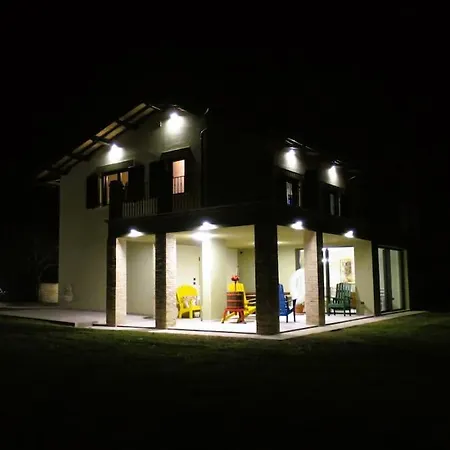 Characteristic Restored With 360 Degree Views Holiday home