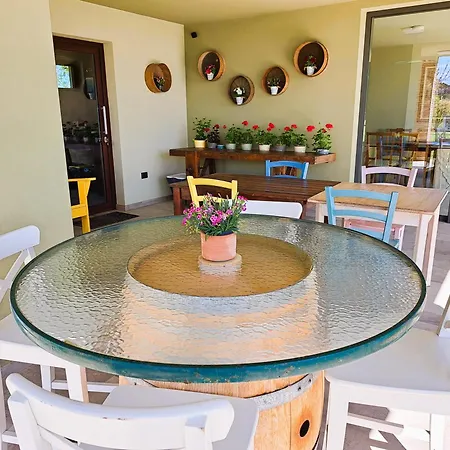 Vakantiehuis Characteristic Restored With 360 Degree Views Montefino