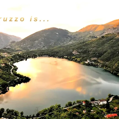 Vakantiehuis Characteristic Restored With 360 Degree Views