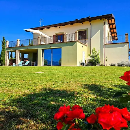 Characteristic Restored With 360 Degree Views * Montefino