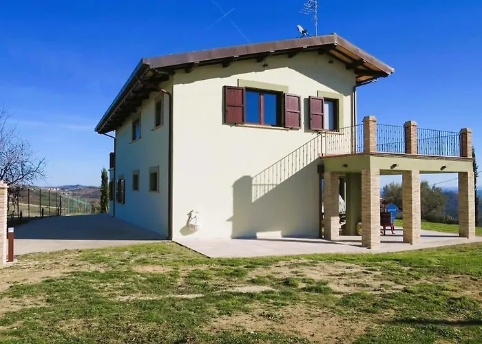 Σπίτι διακοπών Characteristic Restored With 360 Degree Views Montefino