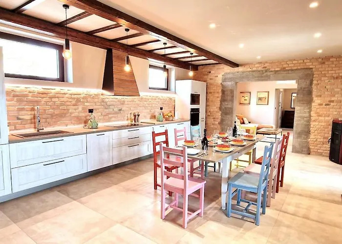 Σπίτι διακοπών Characteristic Restored With 360 Degree Views Montefino