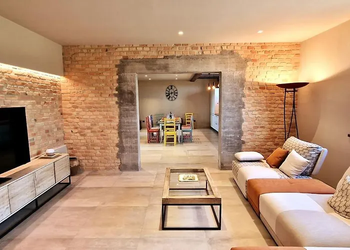 Characteristic Restored With 360 Degree Views Montefino