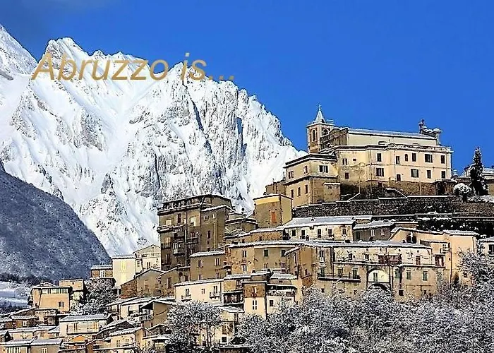 Σπίτι διακοπών Characteristic Restored With 360 Degree Views Montefino