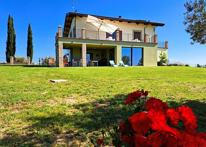 Σπίτι διακοπών Characteristic Restored With 360 Degree Views *